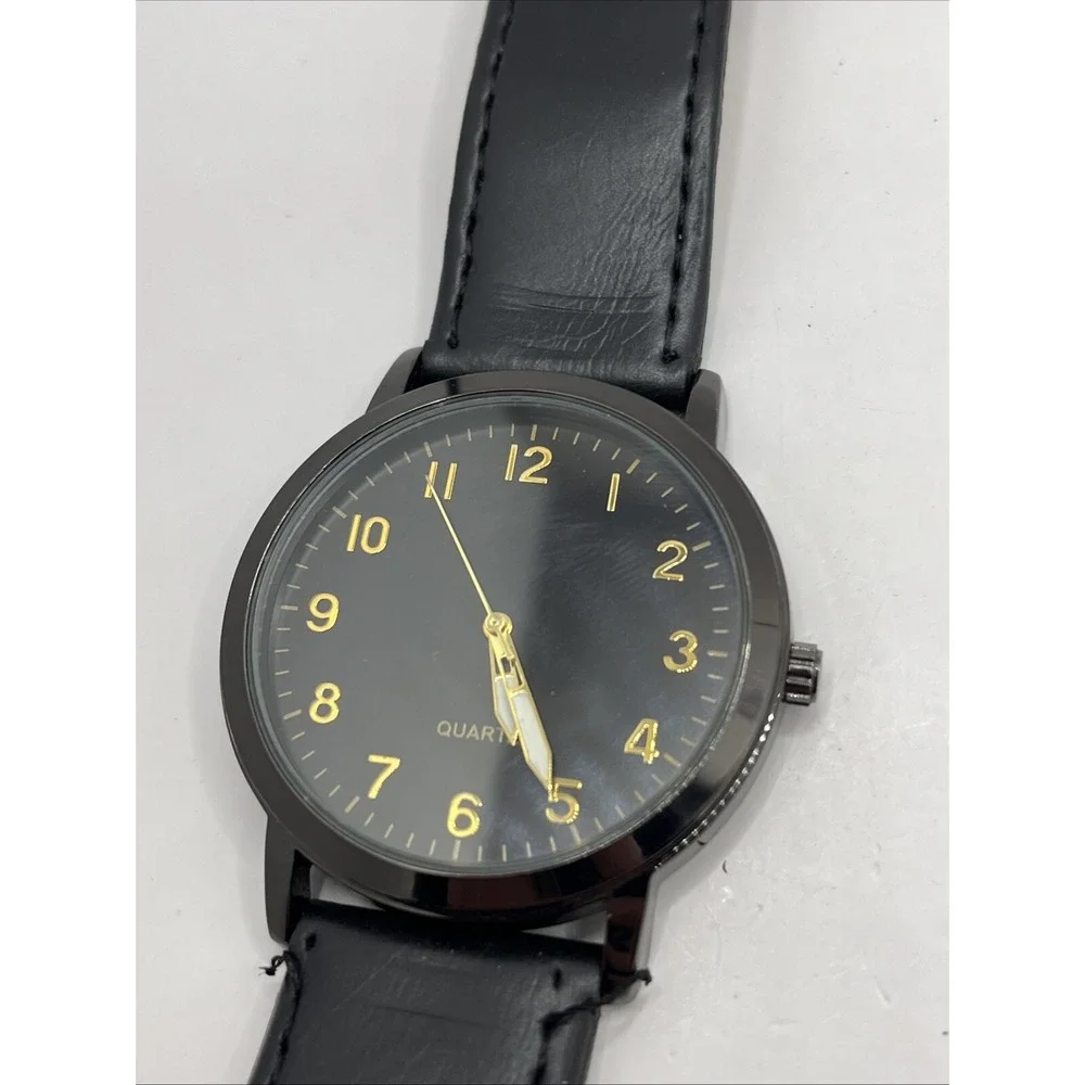 Men's Quartz Watch Black Faux Leather Band Silver‎ 42mm Case- New Battery